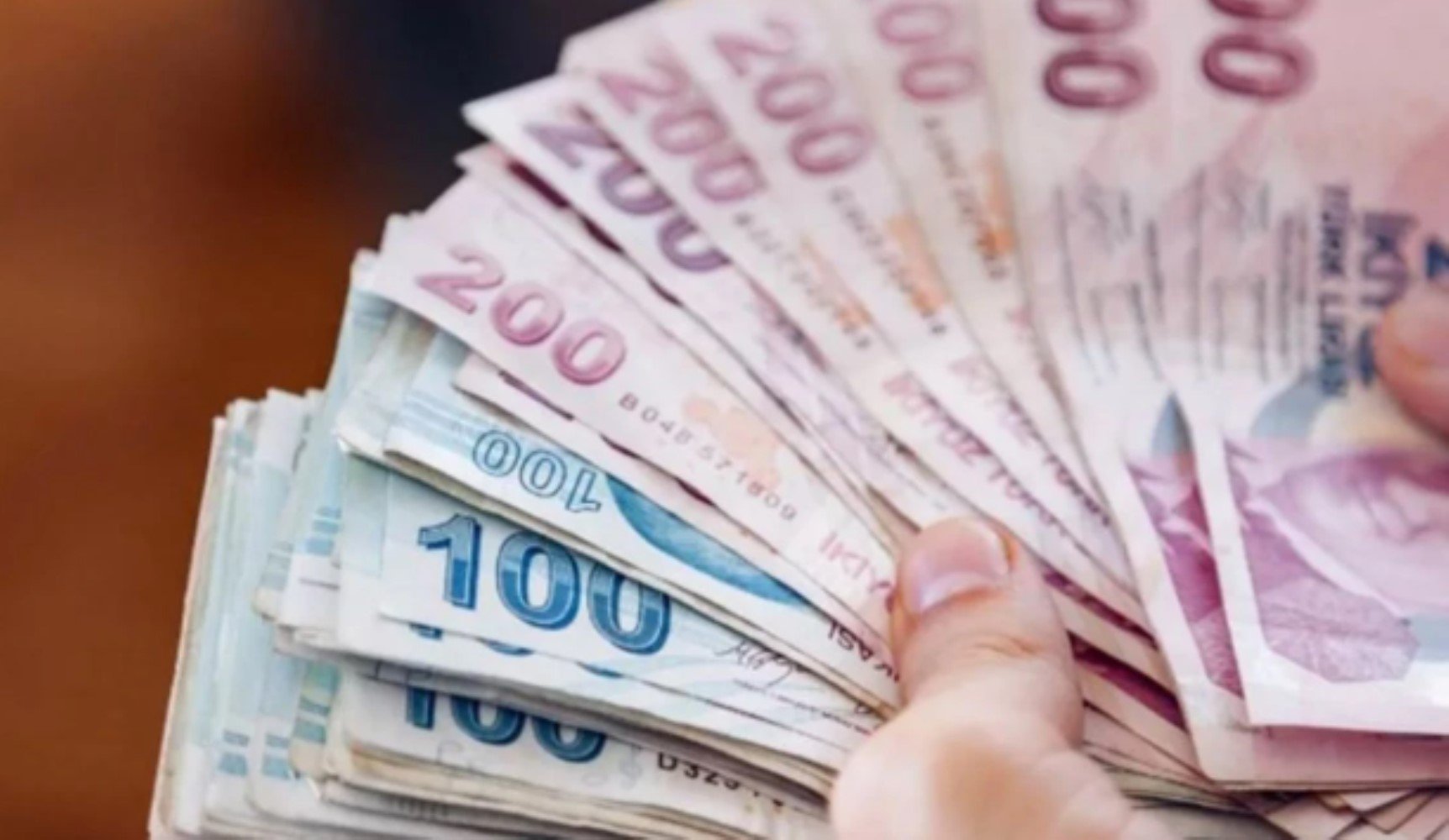 Emekli ve asgari ücretliye zam umudu... Gözler Temmuz ve Haziran aylarında: İşte kulislerde konuşulan rakamlar