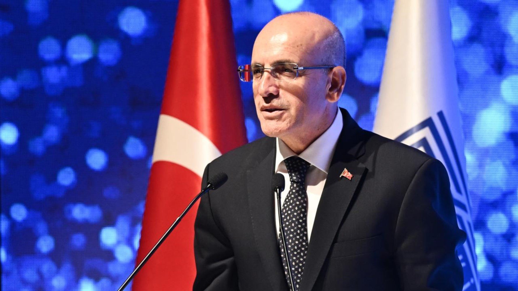 Bu kulis çok konuşulacak... Mehmet Şimşek partide yalnız mı kaldı? 'Yanında sadece 2 kişi var'