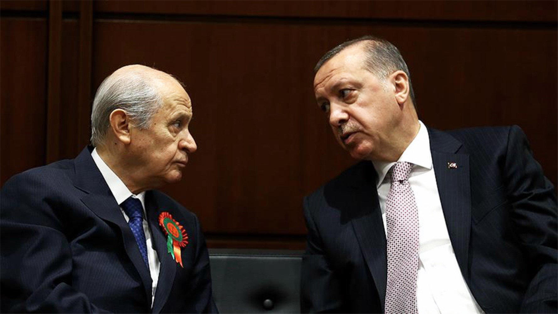 Kulis: Erdoğan Bahçeli'ye güvenmiyor: Yarı- Başkanlık formülü mü geliyor?