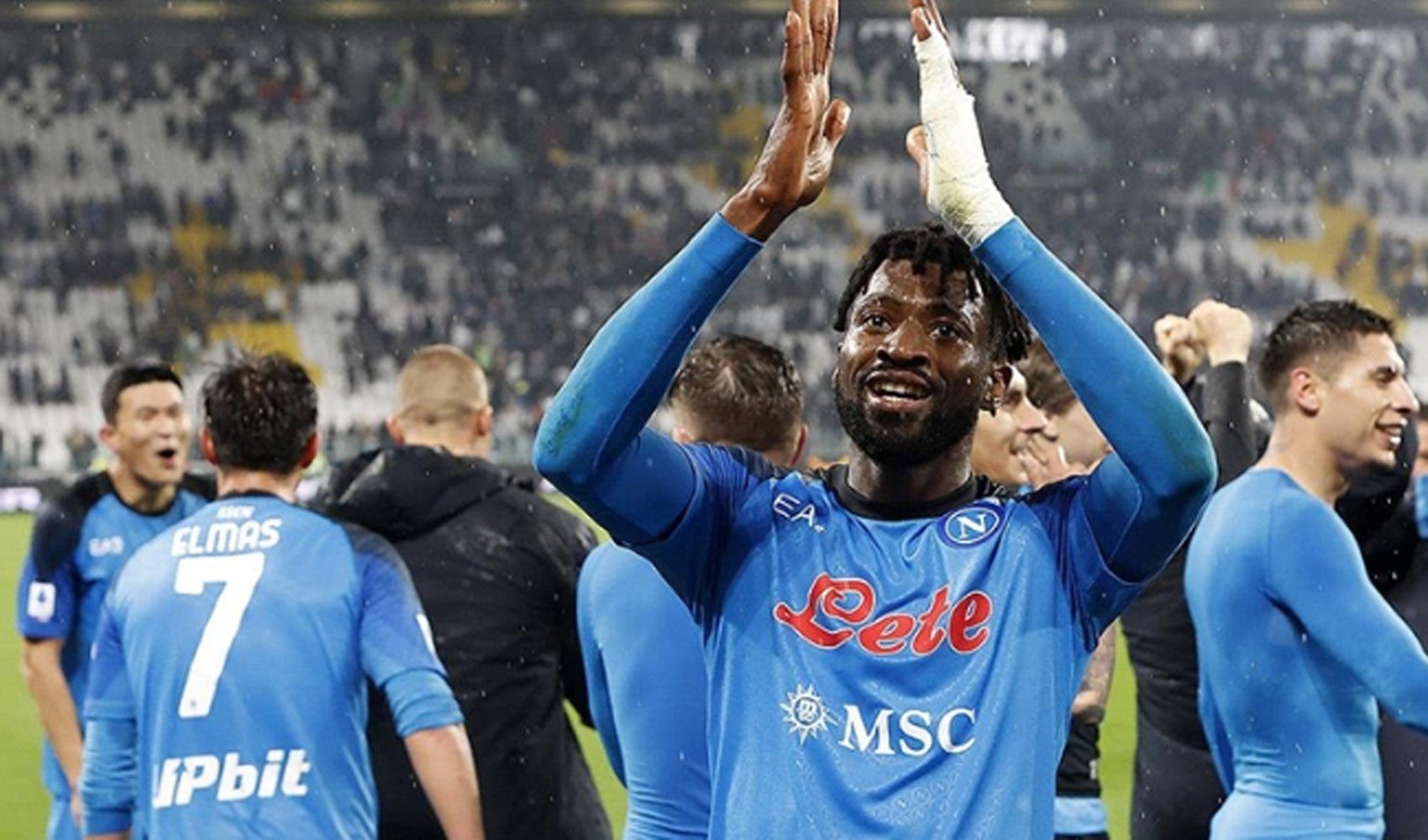İtalya Serie A'da şampiyon Napoli