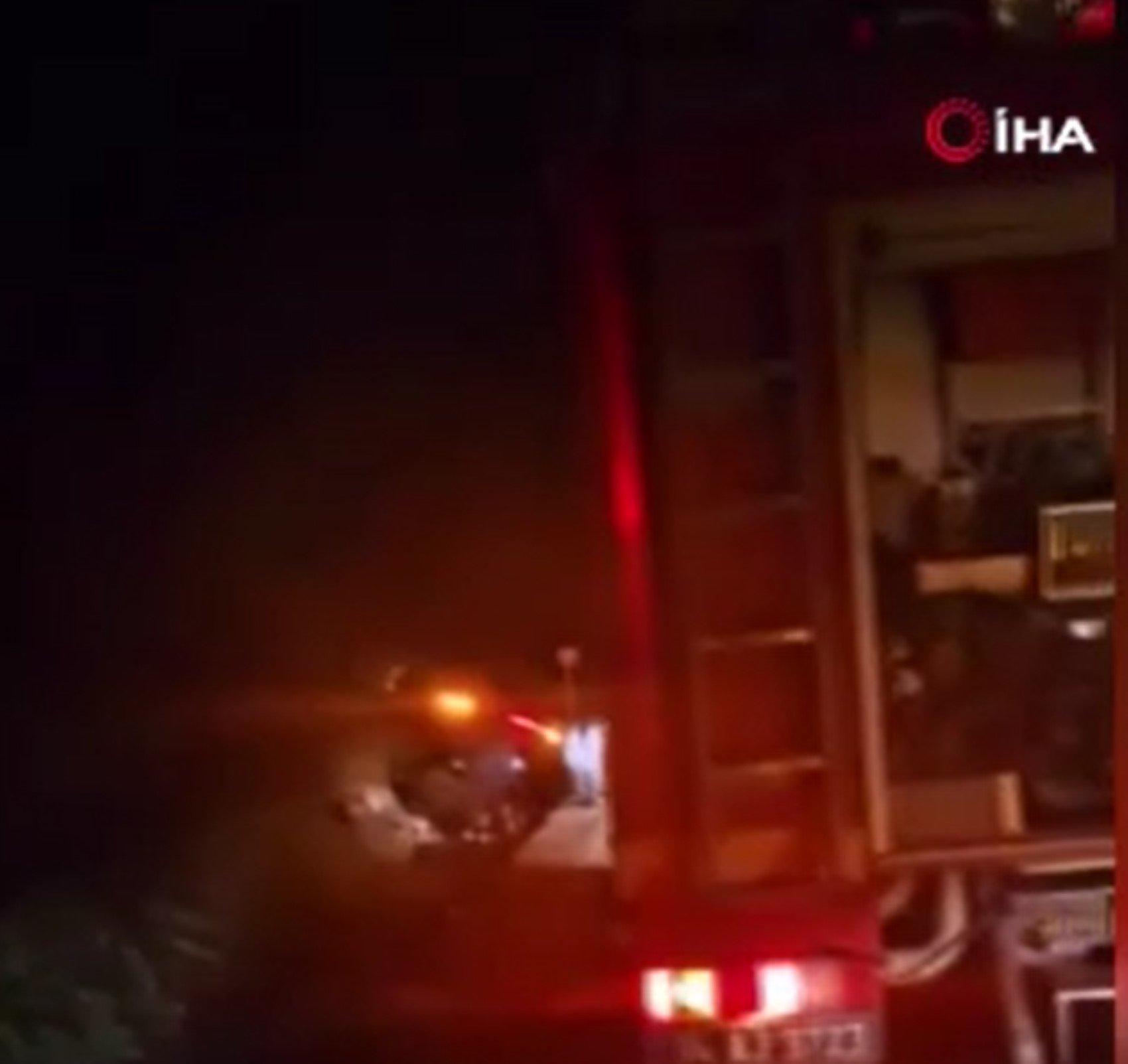 Oğuz Murat Aci'nin hayatını kaybettiği kazada yeni görüntüler ortaya çıktı: İşte kaza sonrası yaşananlar