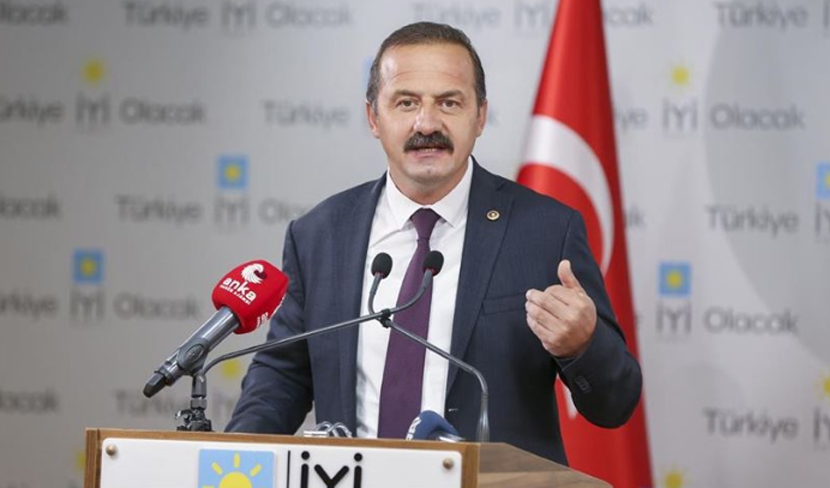 Yavuz Ağıralioğlu'ndan, Erdoğan'a eleştirel mesaj: Seni kurtaracağız