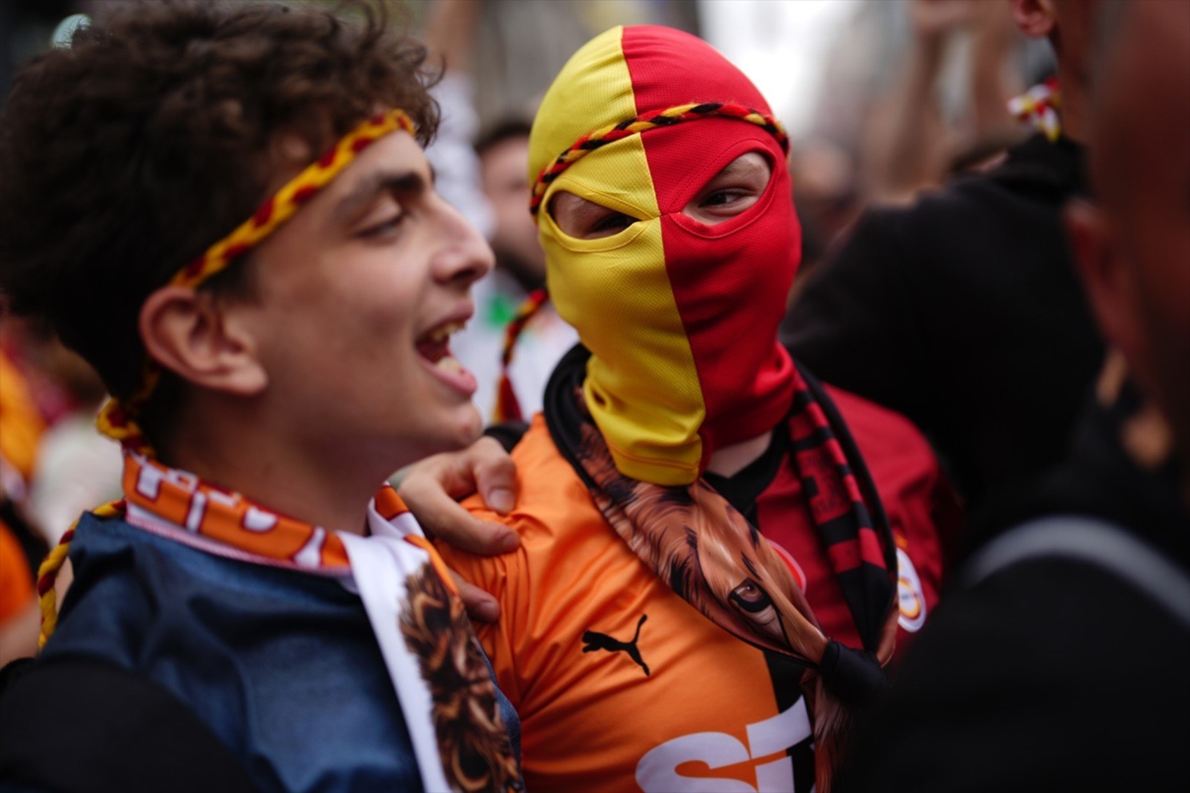 Galatasaray'da 25.şampiyonluk coşkusu... Kutlamalar başladı: İşte kutlamalardan kareler!