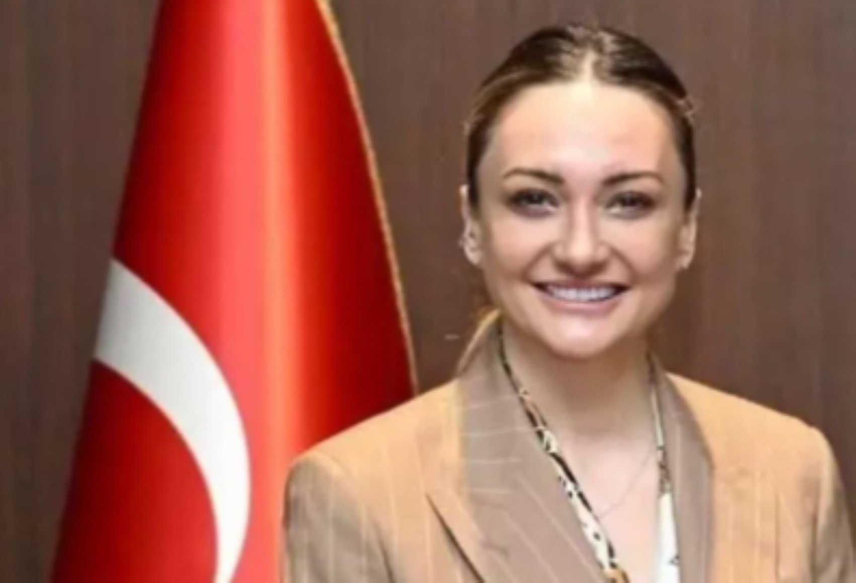 İBB soruşturmasında özel kalem müdürüne tuhaf sorular!