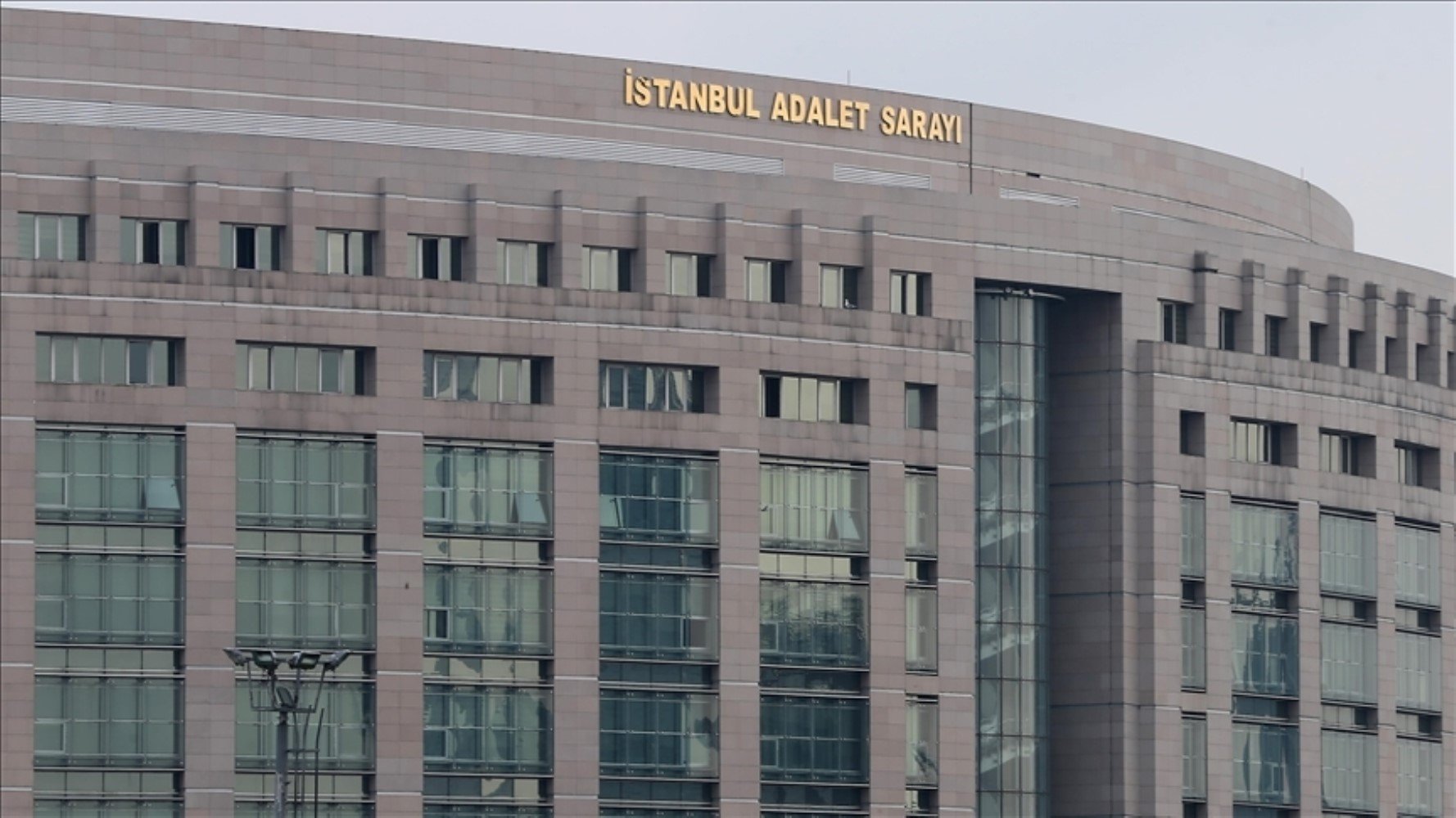İBB soruşturmasında özel kalem müdürüne tuhaf sorular!