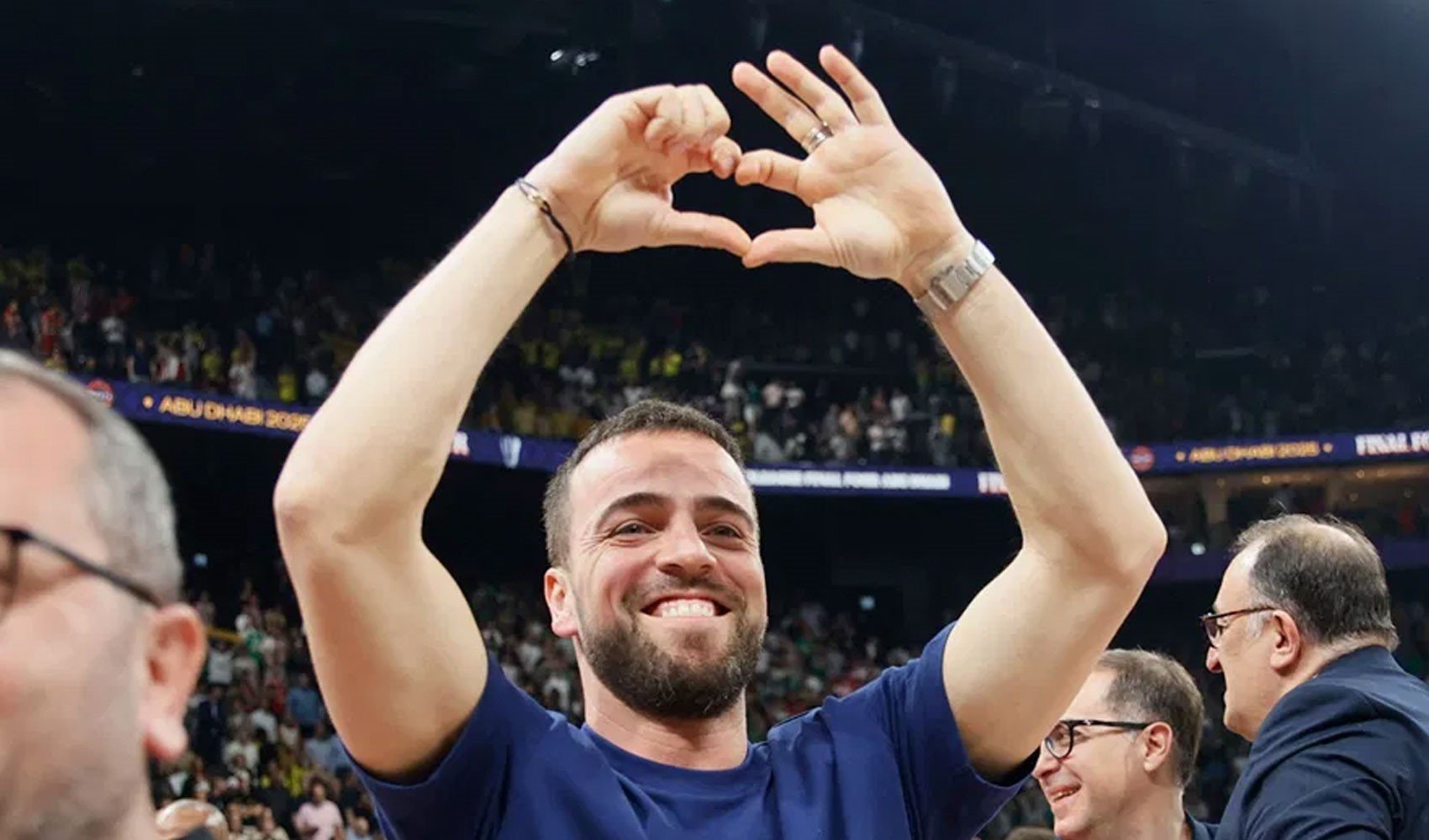 Melih Mahmutoğlu'ndan Galatasaray'a olay gönderme! 'Biz yanak okşatmadan da...'