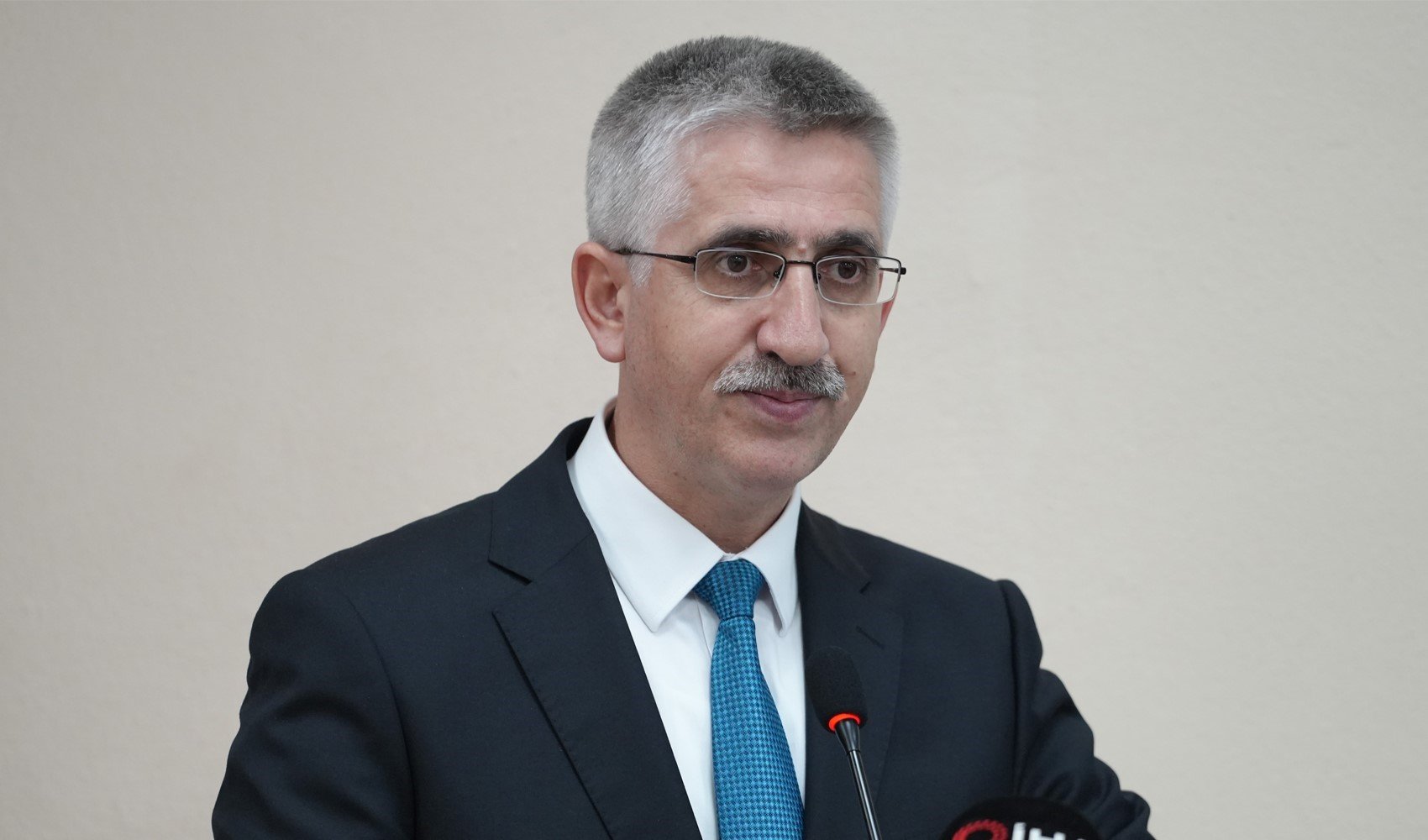 Milli Eğitim Bakan Yardımcısı: Yabancı dil öğretmeni sınıfa adım atar atmaz derse başlamalı