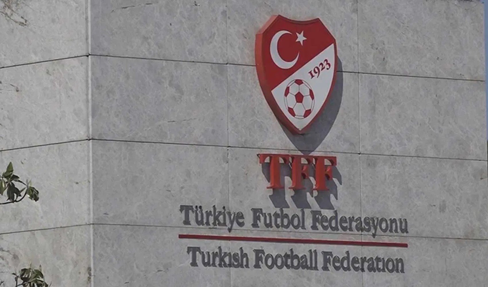 TFF'den olaylı Elazığspor-Vanspor FK maçı için karar TFF'den olaylı Elazığspor-Vanspor FK maçı için karar