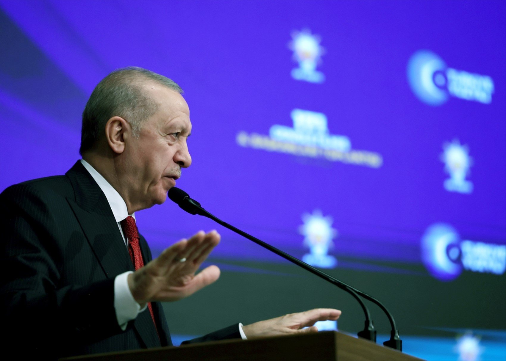 '10 hukukçu arkadaşımı görevlendirdim' demişti: Erdoğan'ın 'yeni anayasa ekibinin' dosyası