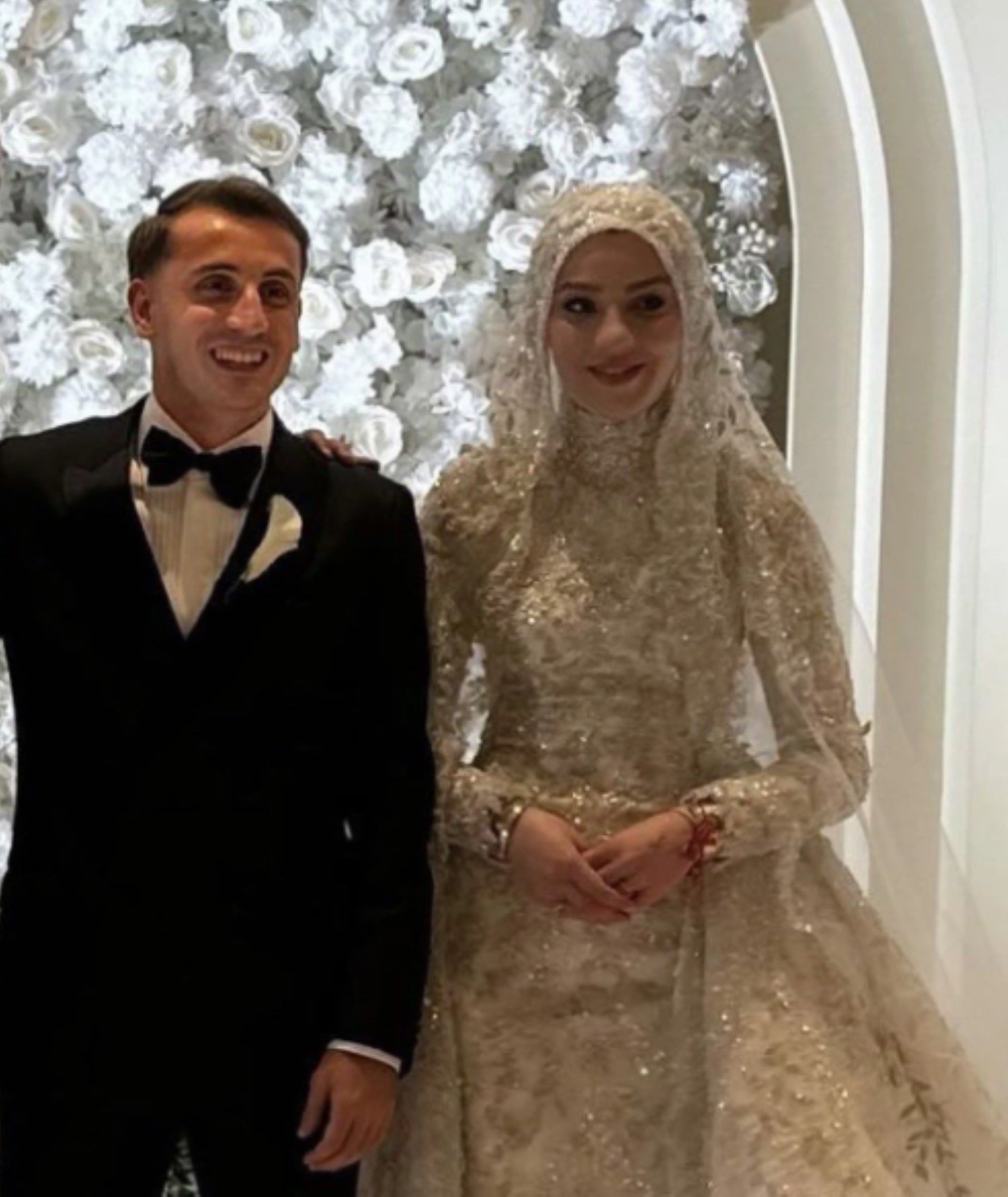 Kerem Aktürkoğlu ile Ceren Azak evlendi: Düğünden ilk kare geldi