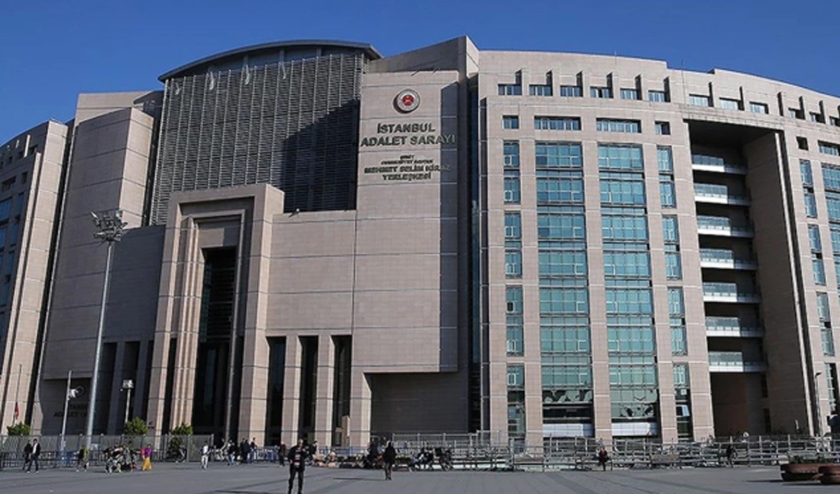 İBB yolsuzluk soruşturmasında yeni tahliyeler yaşandı