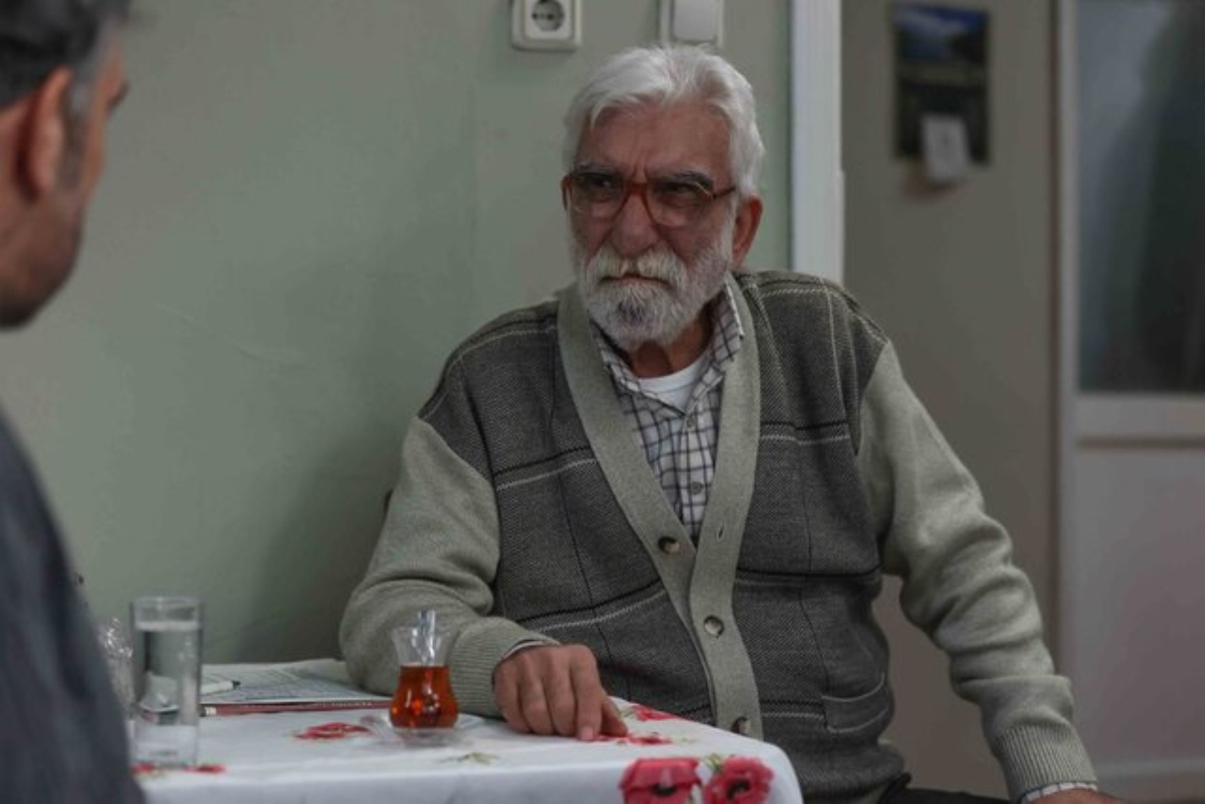 Reytig sonuçları belli oldu! 2 Mayıs Cuma günü reyting sıralamasına göre hangi yapım zirvede yer aldı?