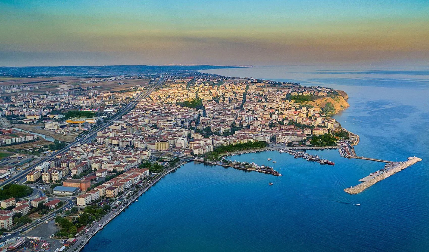 Deprem sonrası arsa fiyatları uçtu: İşte fiyatların katlanarak arttığı yerler Deprem sonrası arsa fiyatları uçtu: İşte fiyatların katlanarak arttığı yerler