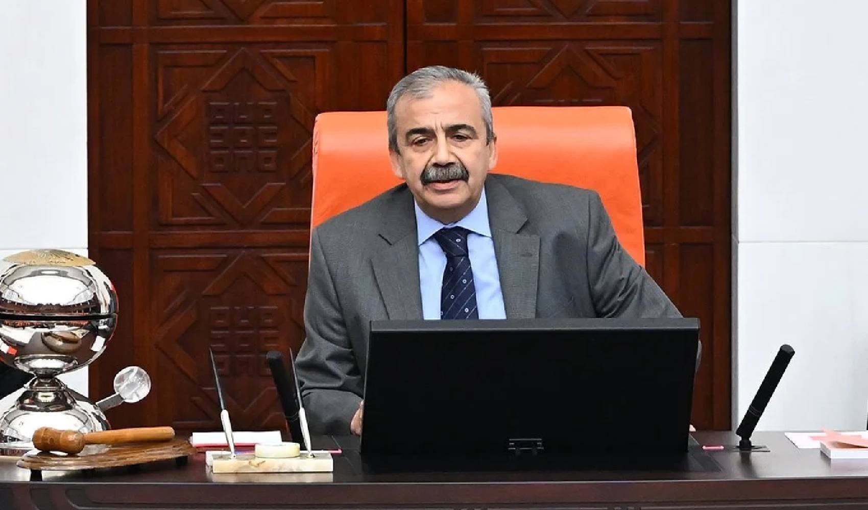 Sırrı Süreyya Önder kimdir? Sırrı Süreyya Önder neden hayatını kaybetti? Hastalığı neydi