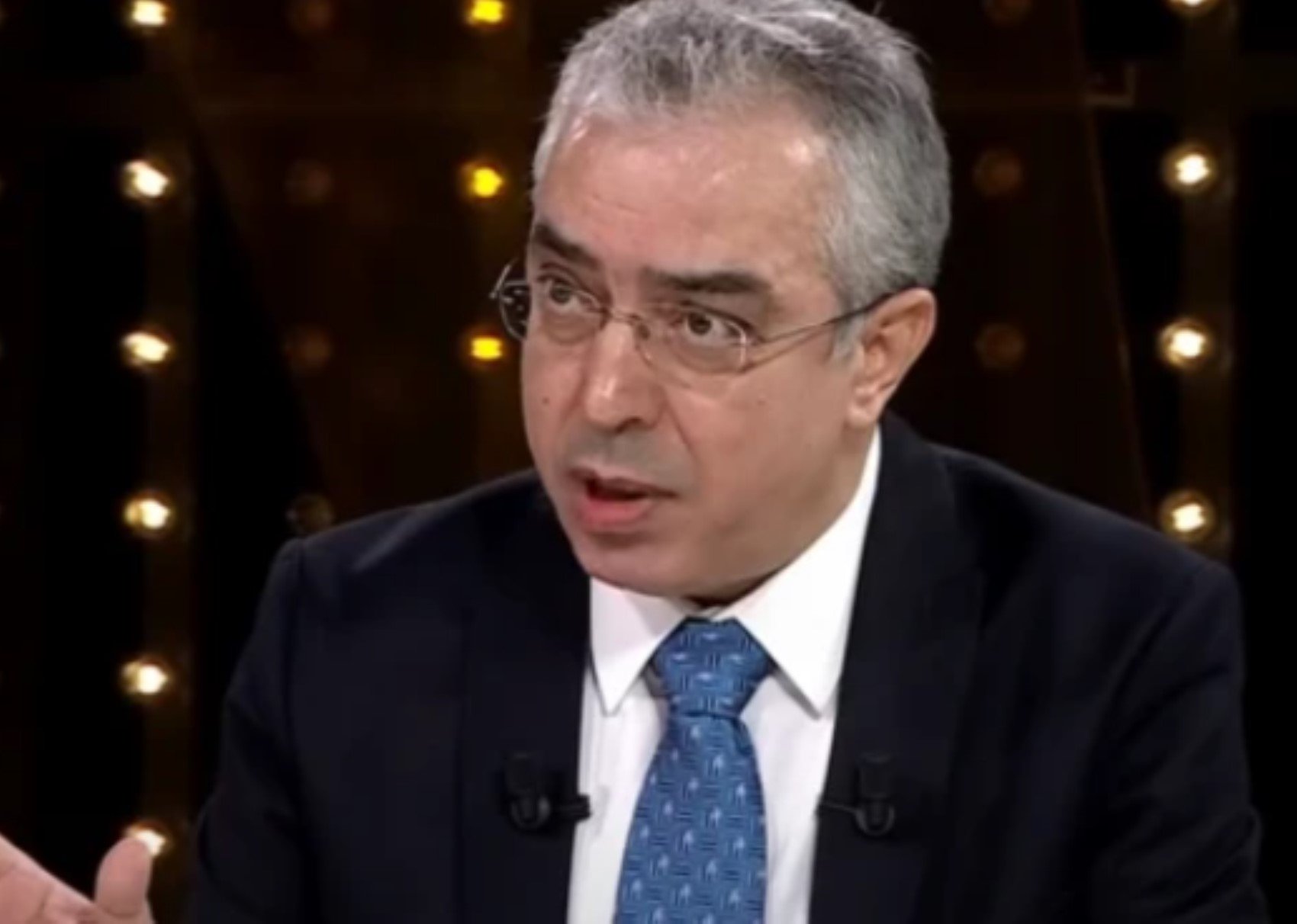 Saraydan dikkat çeken 'sol' çıkışı: Yeni anayasa için destek istedi
