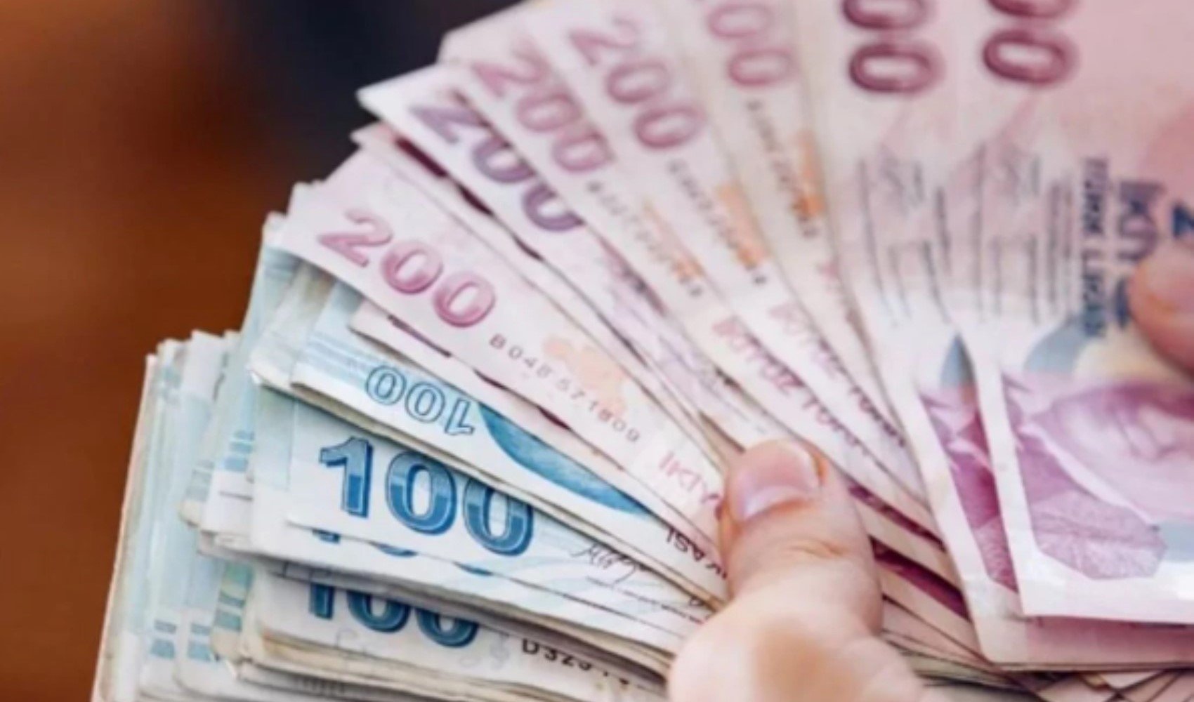 Kamu işçilerine ek ödemenin tarihleri Resmi Gazete'de