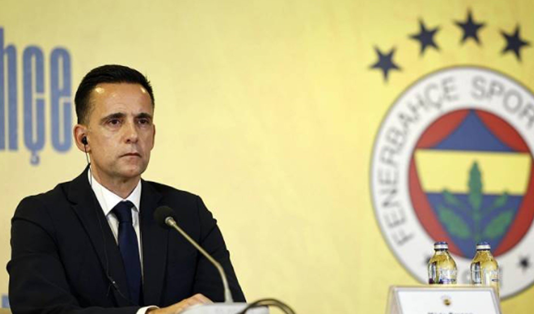 Fenerbahçe'de Sportif Direktör Mario Branco ile yollar ayrıldı