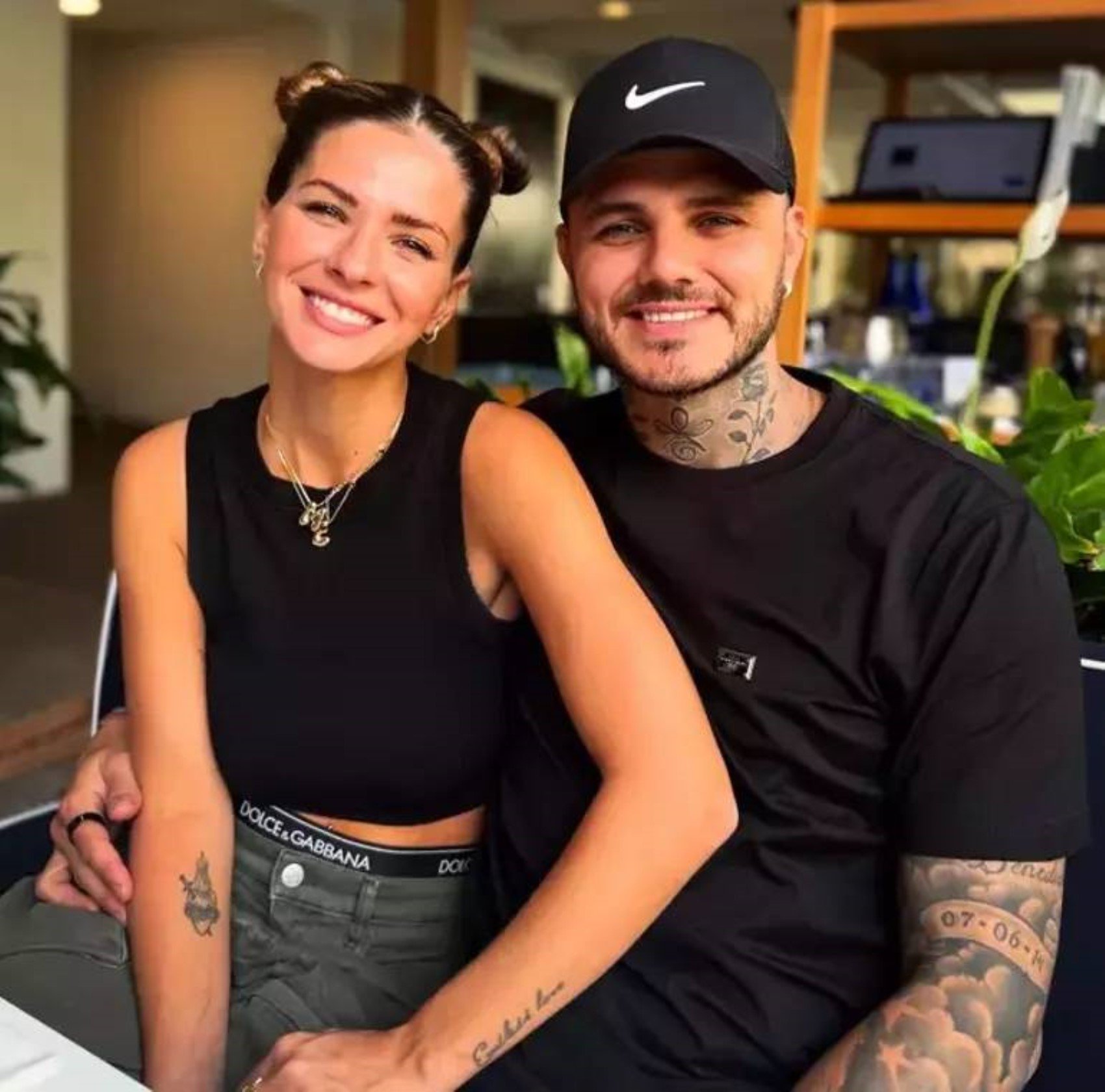 Mauro Icardi’nin yeni aşkı China Suarez İstanbul’a hayran kaldı