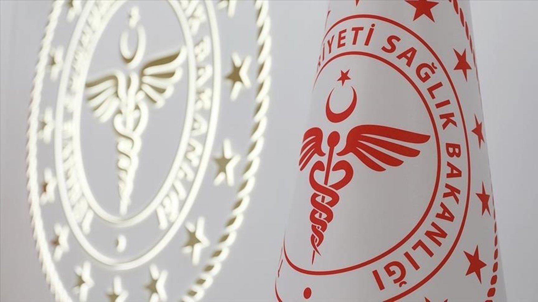MHRS'den tartışma yaratan karar iddiası: 25 yaş altı kadınlar evli değilse randevu yok!