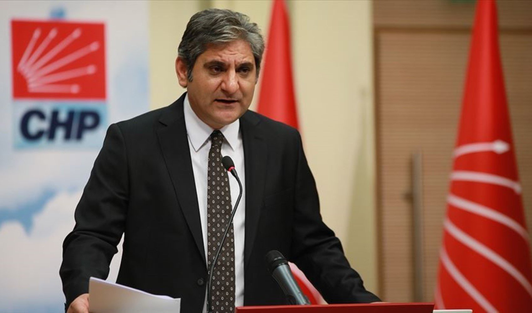 Gözaltına alınan Aykut Erdoğdu kimdir? Kaç yaşında ve nerelidir? Neden gözaltına alındı?