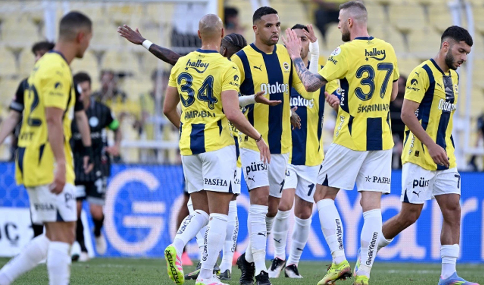 Fenerbahçe sezonu galibiyetle noktaladı