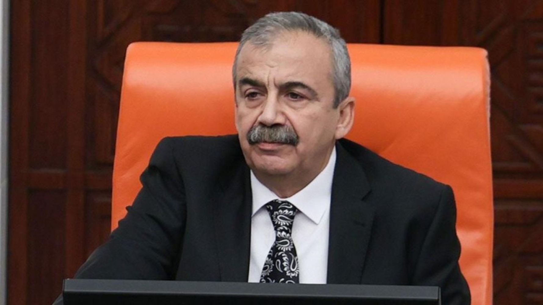 Turhan Çömez, Sırrı Süreyya Önder ile son konuşmasını anlattı: Yardım istemiş!