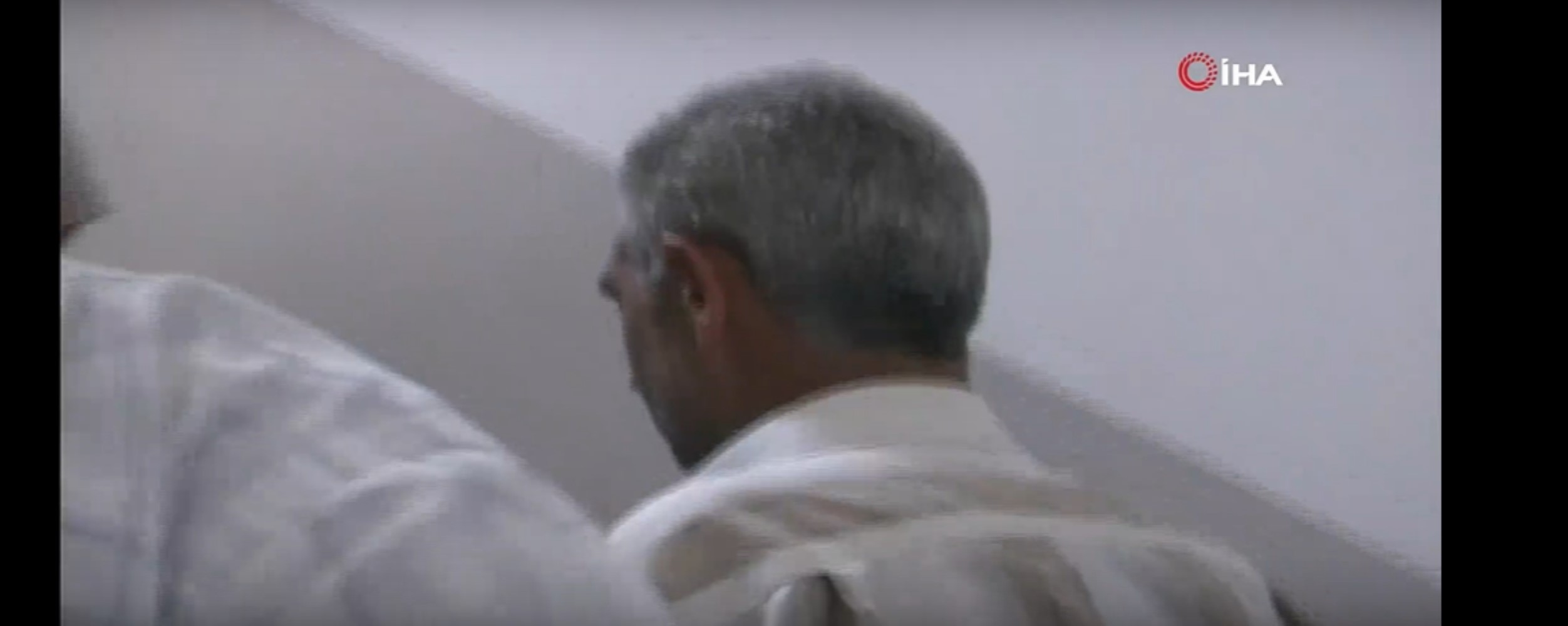 İşte CHP Lideri Özel’e saldıran kişinin geçmişi... 21 yıl önceki fotoğrafları ortaya çıktı