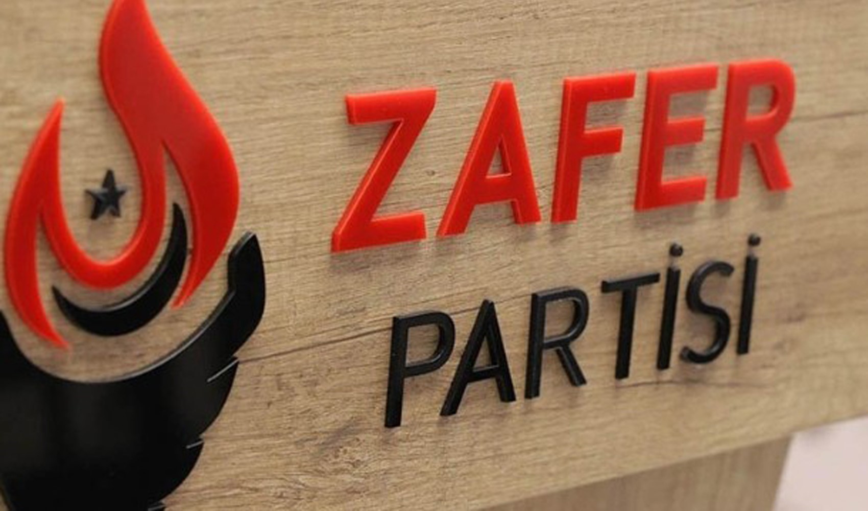 Sırrı Süreyya Önder'in ölümü sonrası paylaşılmıştı: Zafer Partisi'ne 'sarı torba' soruşturması