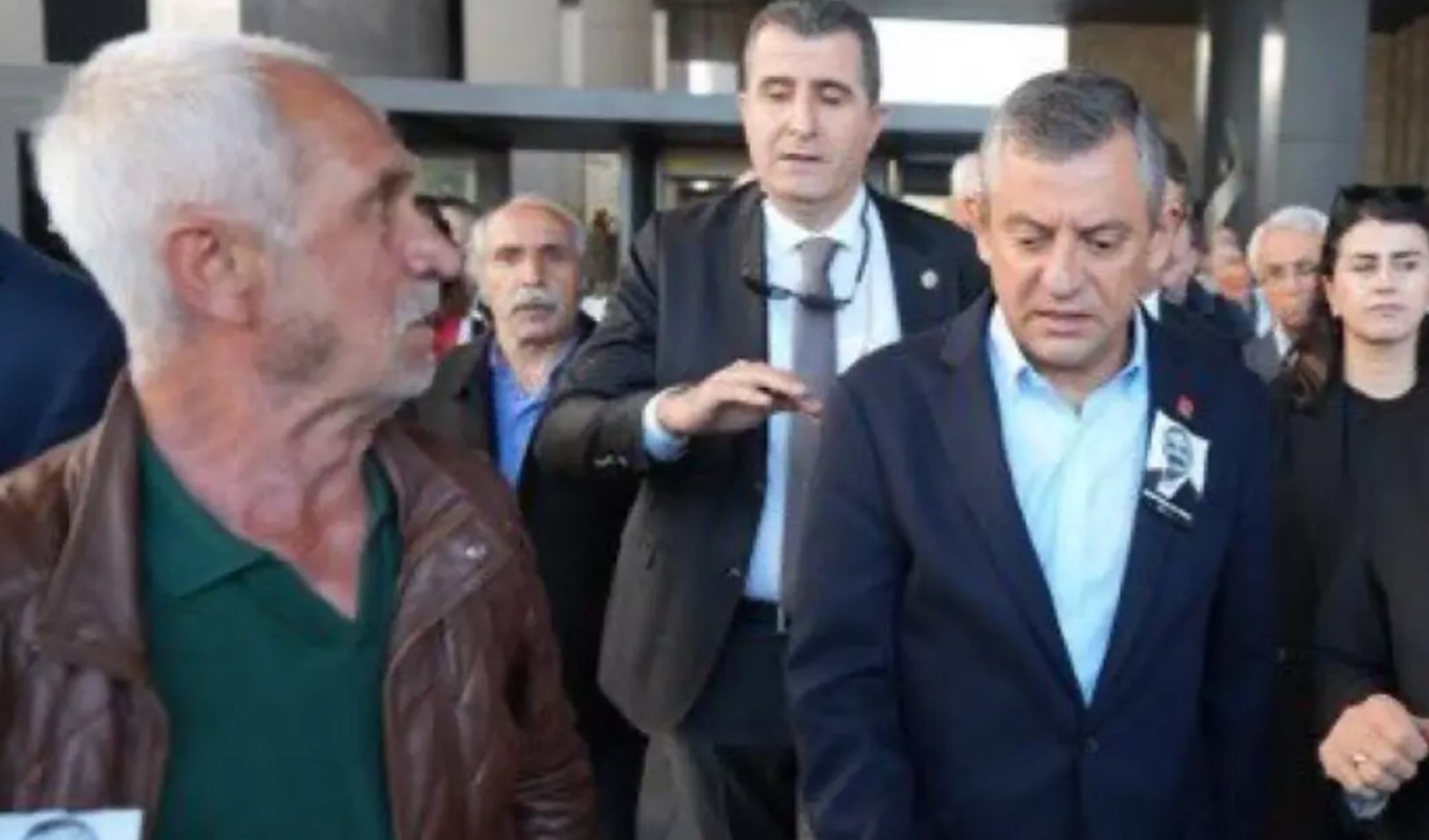 Özgür Özel'e saldıran Selçuk Tengioğlu devletten yaşlılık maaşı alıyormuş: 380.000 TL para biriktirdim