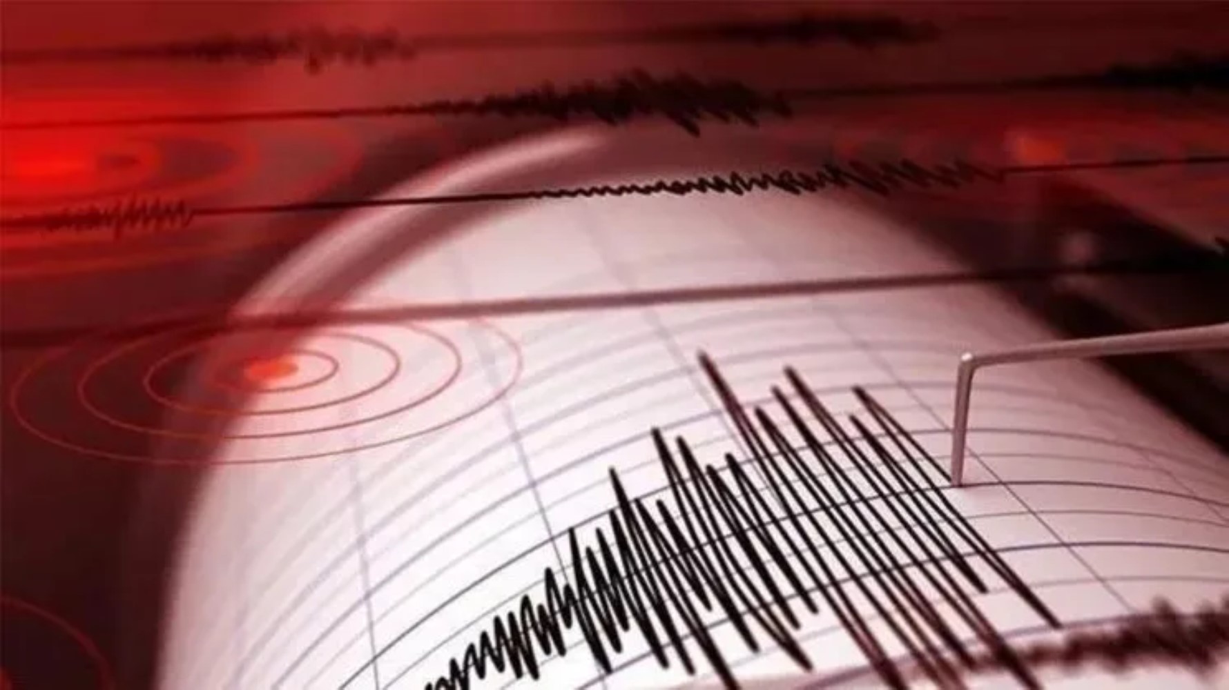 İstanbul'da büyük deprem olacak mı? Bir isim daha konuştu: 'Marmara'da tek parça fay yok'