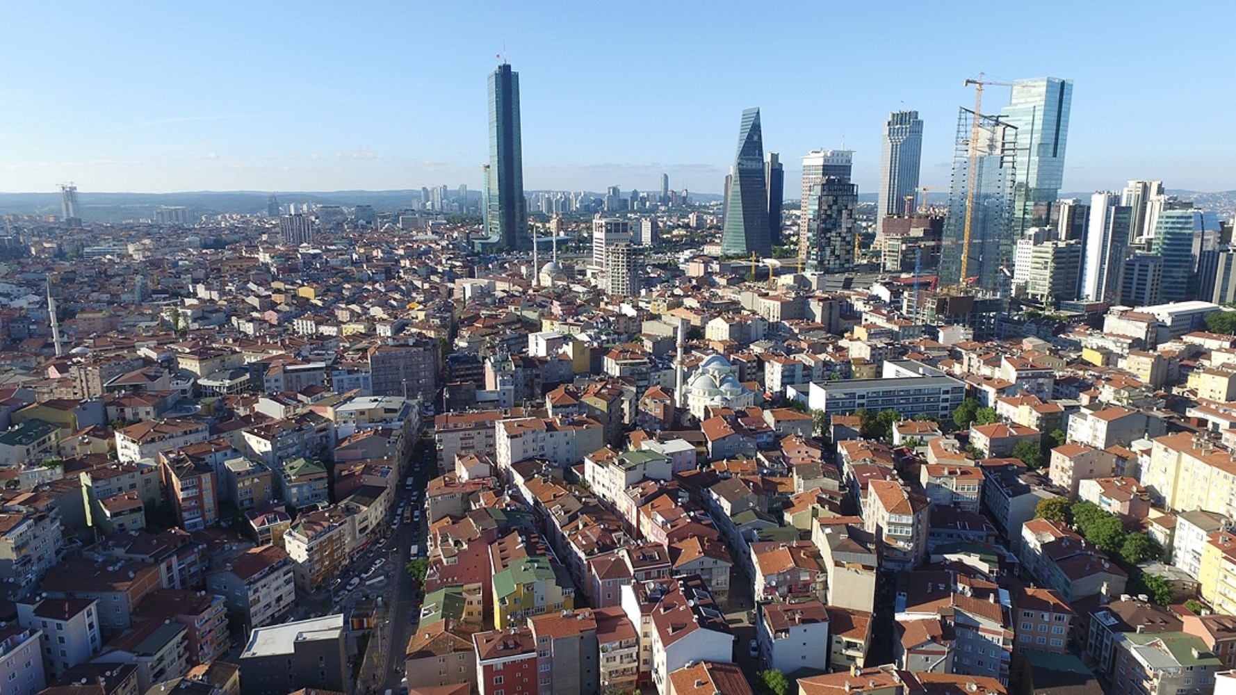 İstanbul'da büyük deprem olacak mı? Bir isim daha konuştu: 'Marmara'da tek parça fay yok'