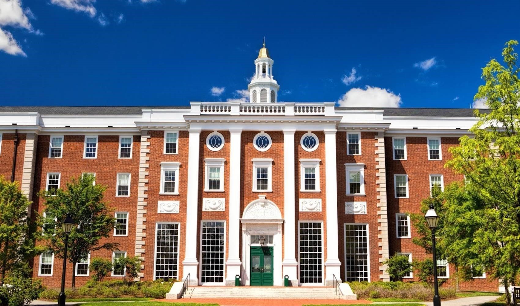 Harvard Üniversitesi'ne yeni federal fon verilmeyecek!