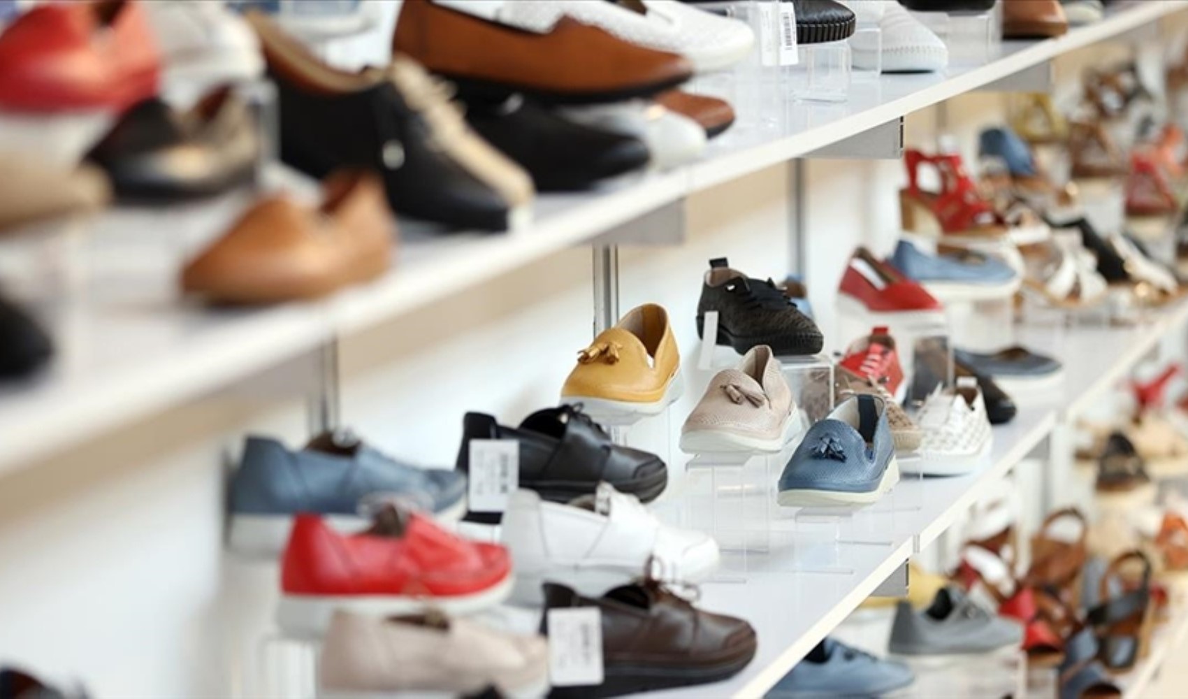 Ayakkabı devi Skechers, borsaya veda ediyor