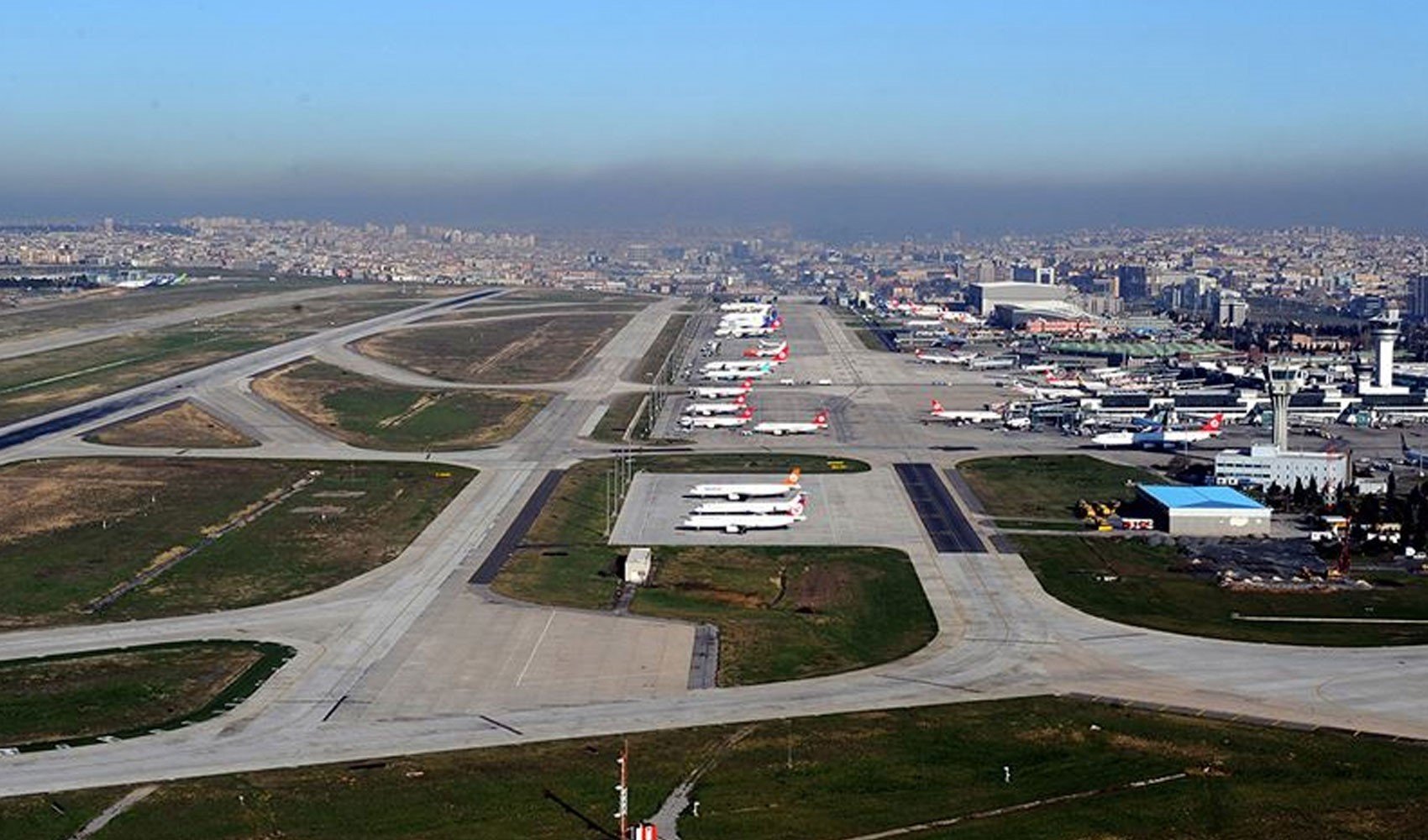 Erdoğan'dan yeni karar: Atatürk Havalimanı terminal binaları 'teknopark' ilan edildi