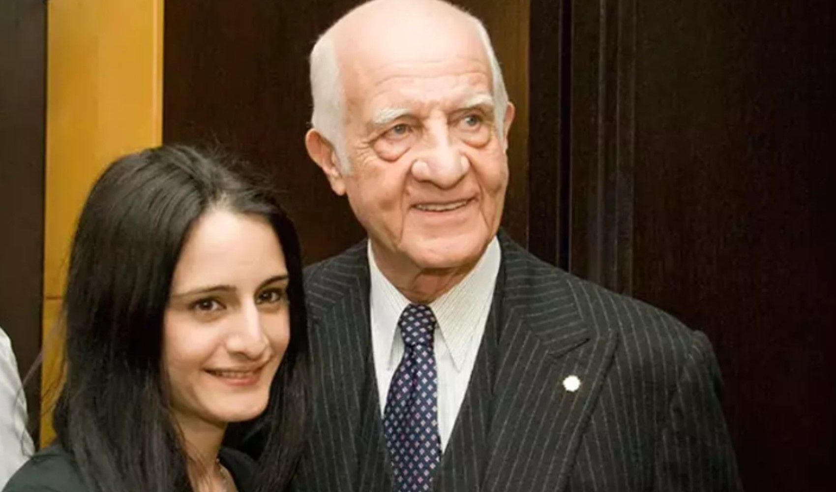 İnan Kıraç'ın avukatları görevden alındı! Kızı İpek Kıraç'ın talebiyle mahkeme kararını verdi İnan Kıraç'ın avukatları görevden alındı! Kızı İpek Kıraç'ın talebiyle mahkeme kararını verdi