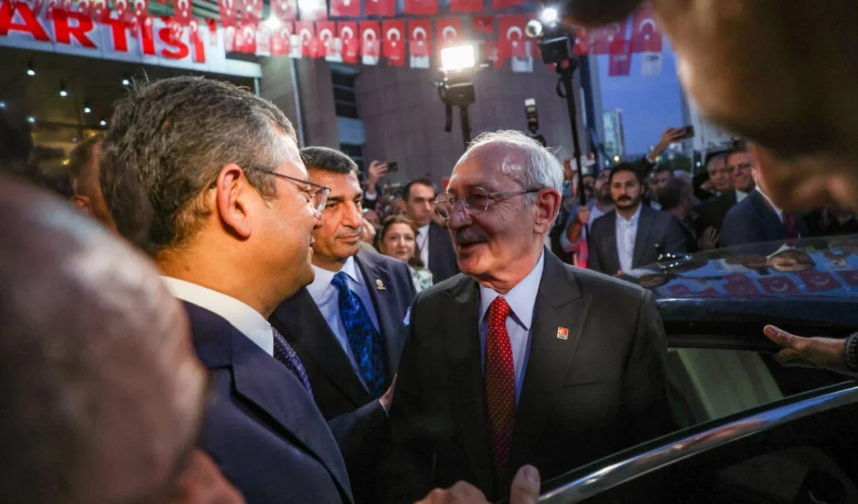 CHP kurultayı soruşturmasında çarpıcı iddialar CHP kurultayı soruşturmasında çarpıcı iddialar