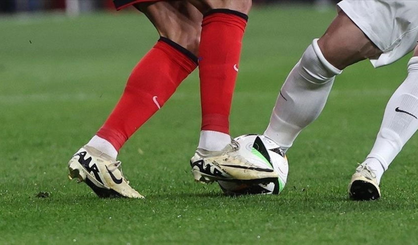 Bugün hangi maçlar var? 8 Mayıs kimin maçı var, saat kaçta? UEFA Avrupa Ligi, UEFA Konferans Ligi maç takvimi Bugün hangi maçlar var? 8 Mayıs kimin maçı var, saat kaçta? UEFA Avrupa Ligi, UEFA Konferans Ligi maç takvimi
