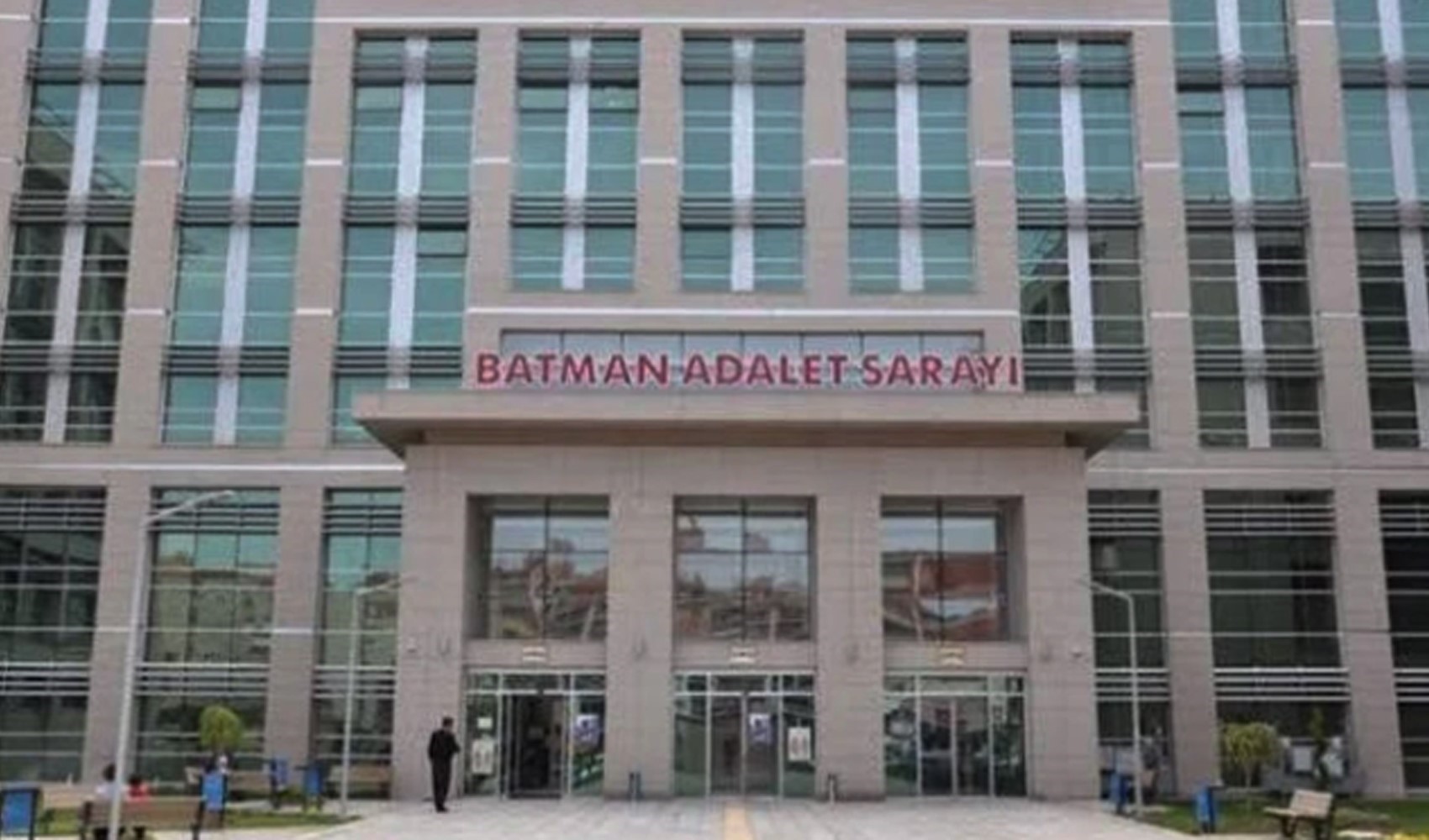 Sınıf öğretmeni istismardan tutuklandı Sınıf öğretmeni istismardan tutuklandı