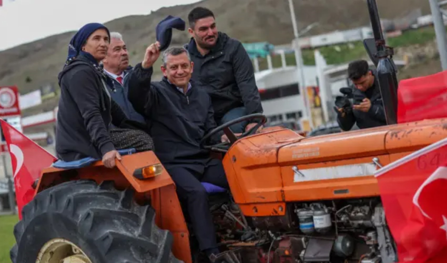 Yozgat mitingi sonrası anket sonuçları açıklandı Yozgat mitingi sonrası anket sonuçları açıklandı