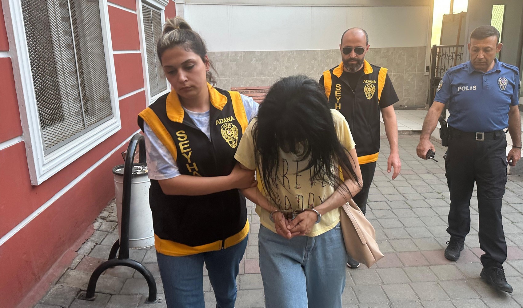 Öğretmenden otizmli çocuklara şiddet