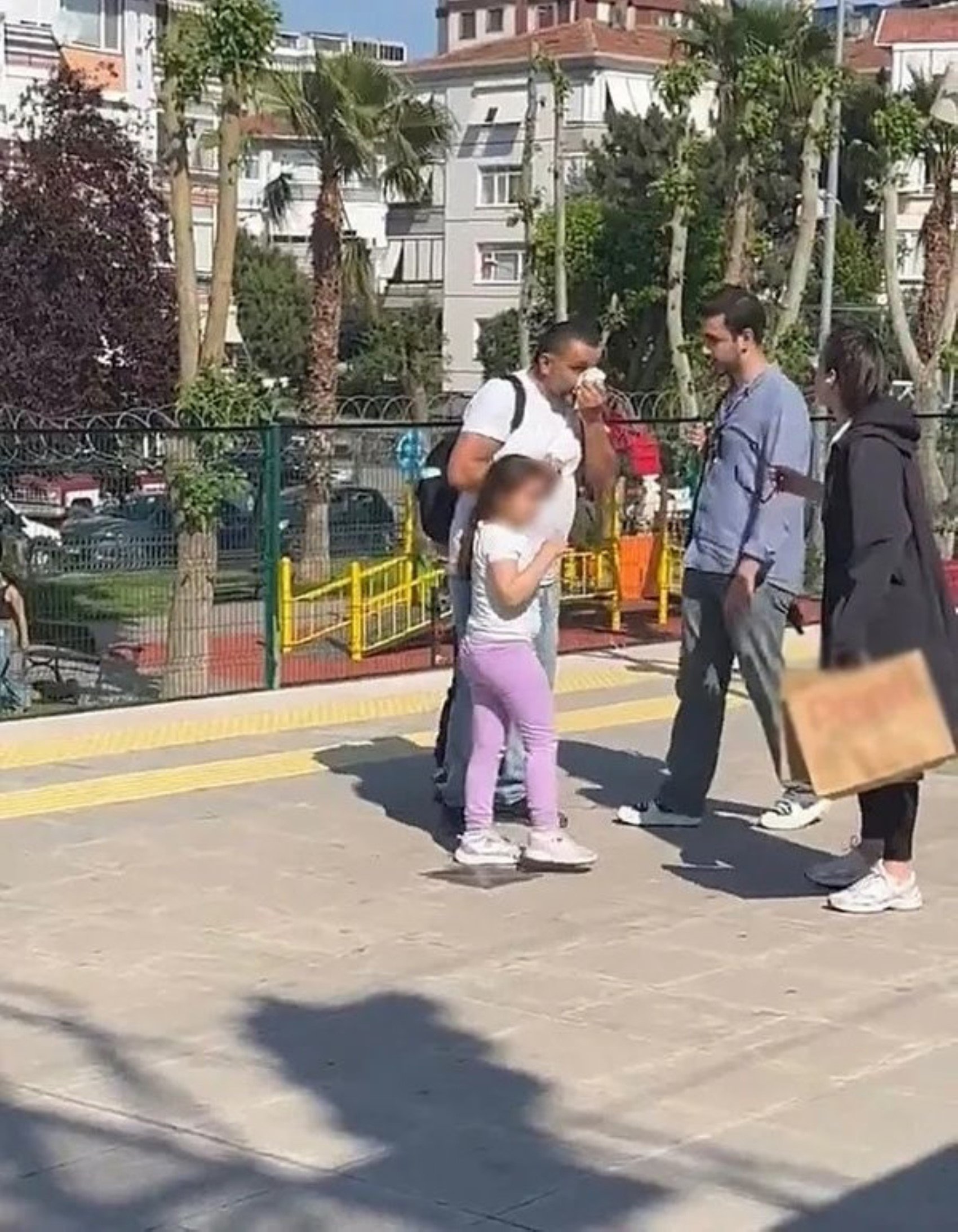 Marmaray'da babaya yapılan saldırının perde arkası ortaya çıktı! 'Mesele görüntülerde izlenenlerden ibaret değil'