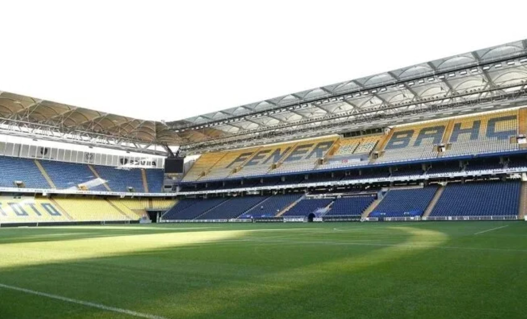 Ülker Stadı'nda yenilenme başladı! 9 bin koltuk değişiyor
