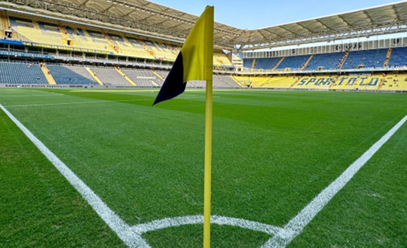 Ülker Stadı'nda yenilenme başladı! 9 bin koltuk değişiyor