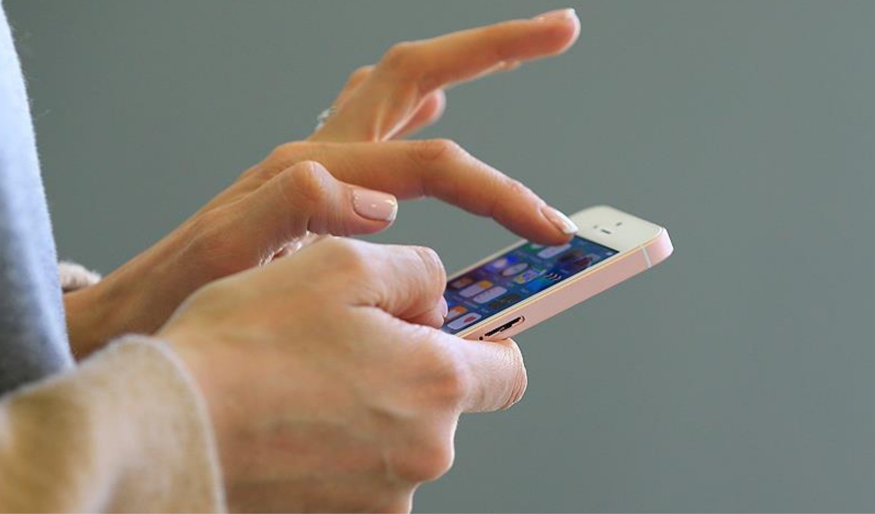 Bu telefonlar kullanıcıları adım adım izliyor Bu telefonlar kullanıcıları adım adım izliyor