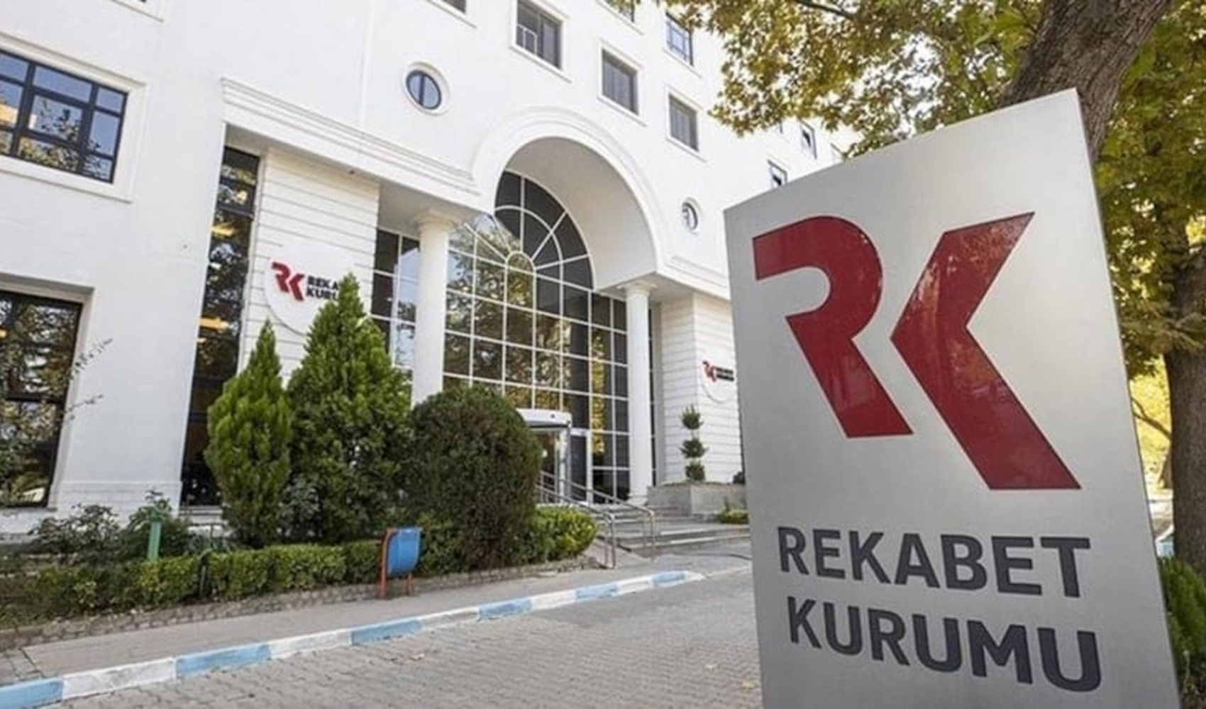 Coca-Cola'nın piyasa uygulamaları mercek altında