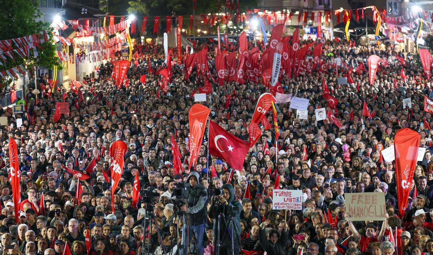 CHP, Avcılar mitingini erteledi