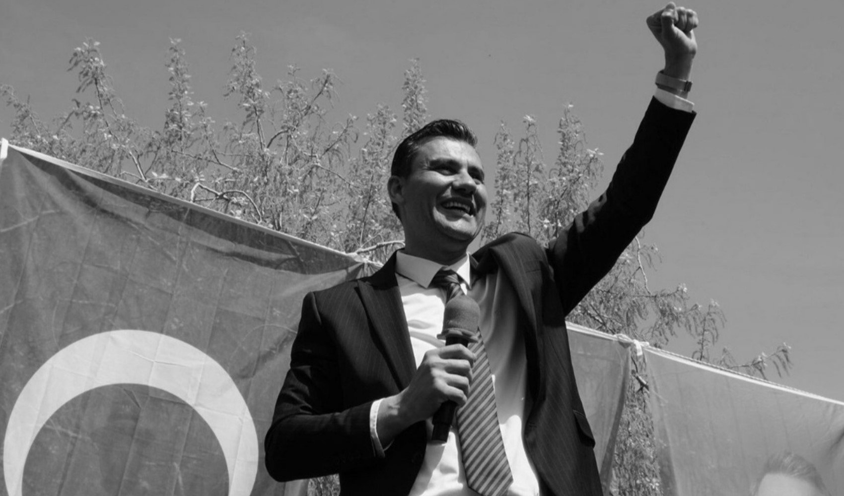Ferdi Zeyrek'in cenazesi hastaneden alındı: Annesi fenalaştı