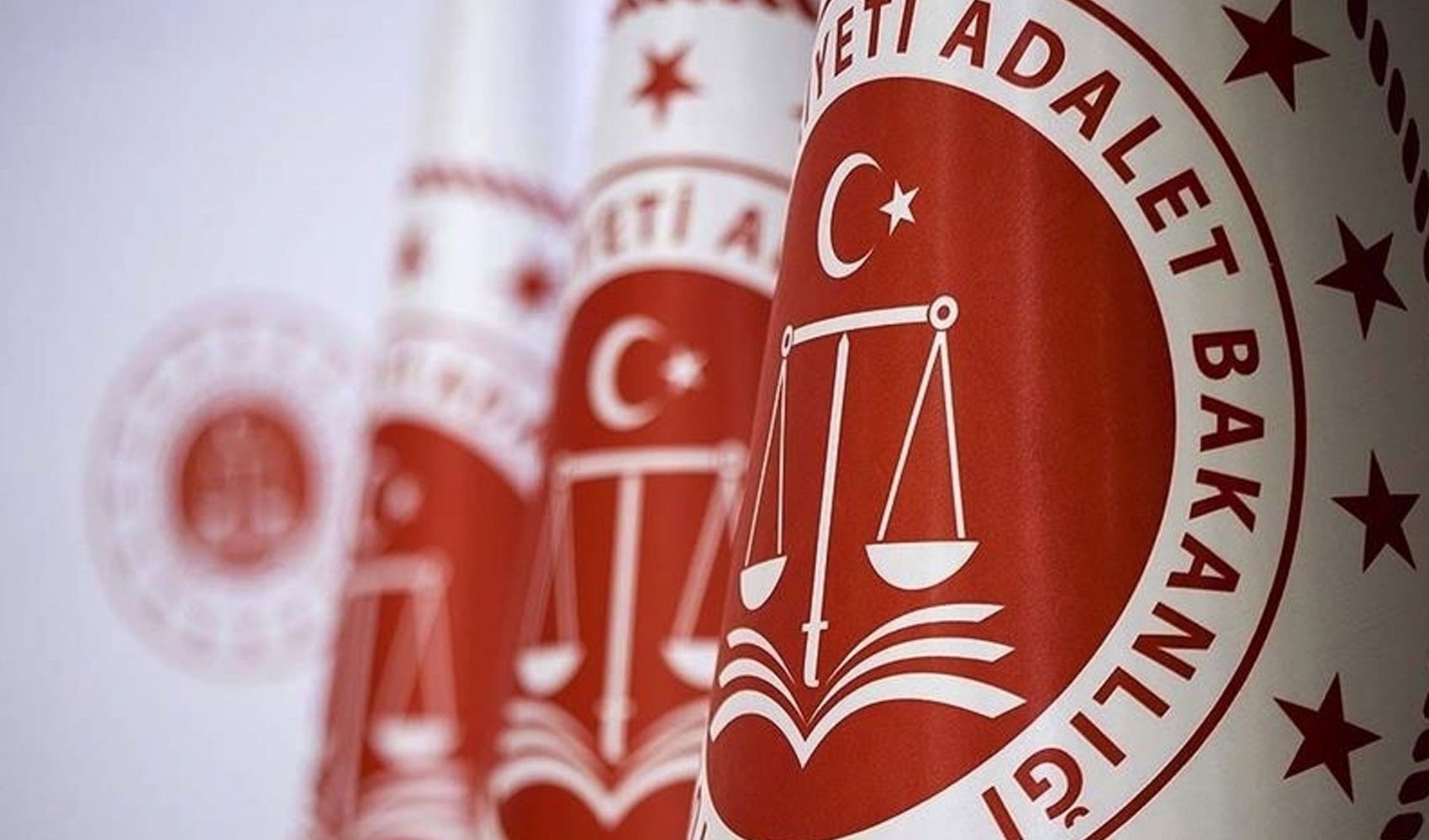 Adalet Bakanlığı'ndan, silahlı saldırıya uğradığı iddia edilen Danıştay Tetkik Hakimi hakkında açıklama!