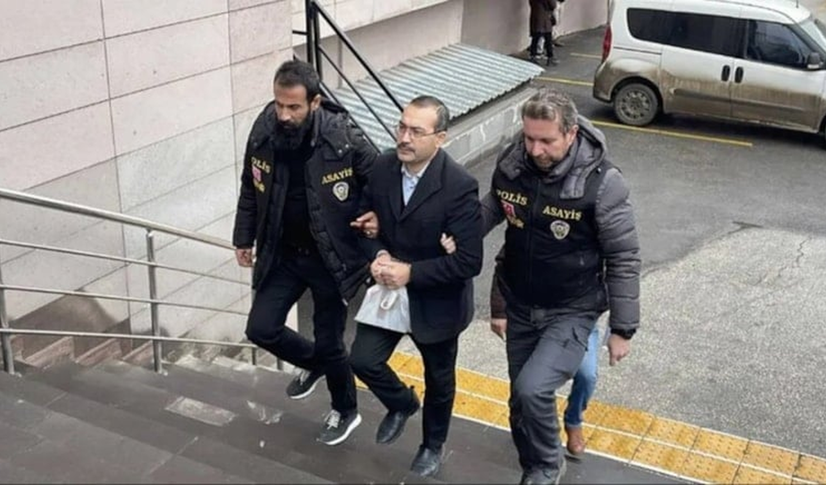 Diyanet, tartışmalı müftüyü yeniden görevlendirdi: Ali Erbaş'ın da imzası var