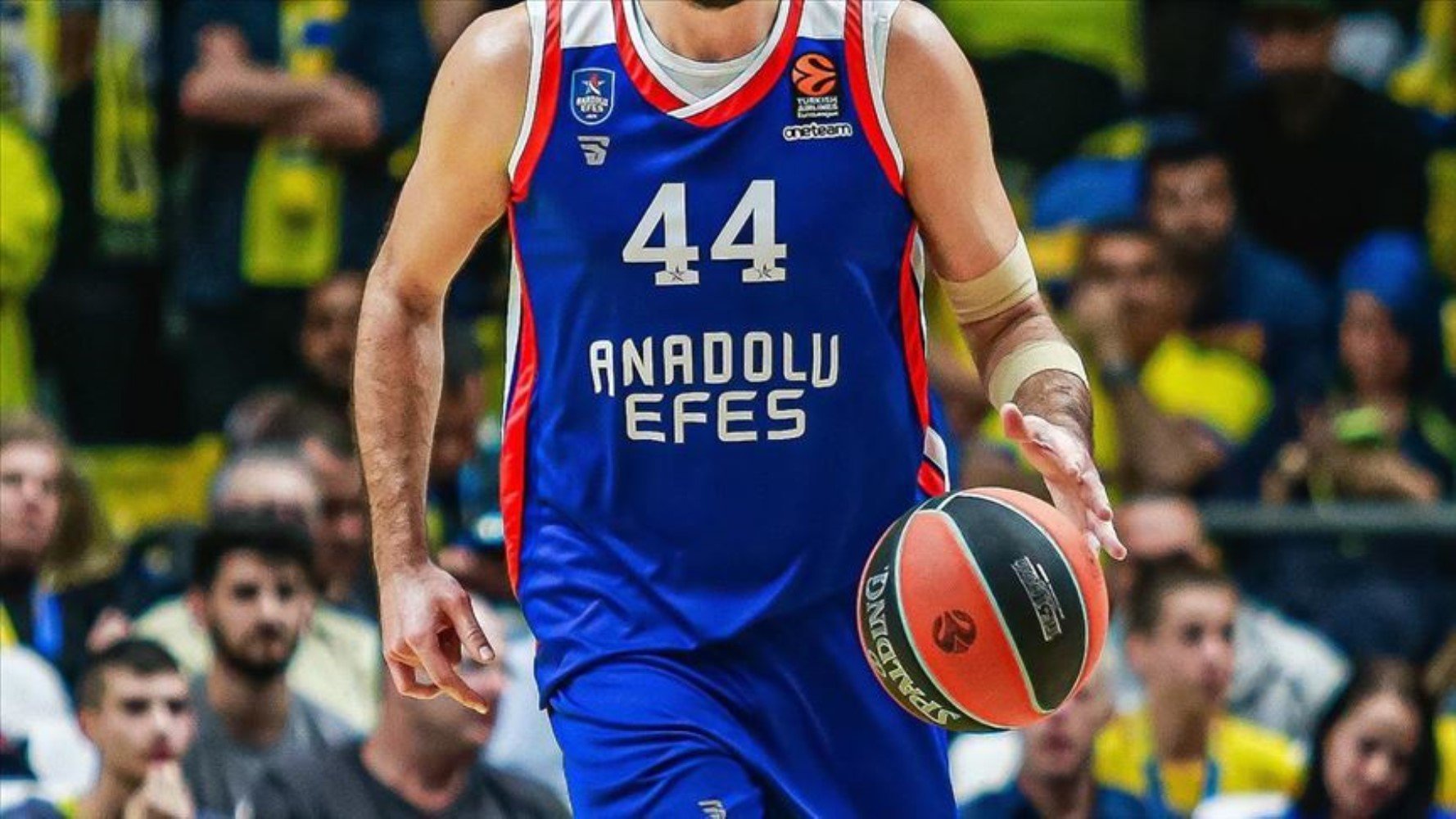 Anadolu Efes- Beşiktaş maçı ne zaman? Saat kaçta ve hangi kanalda?